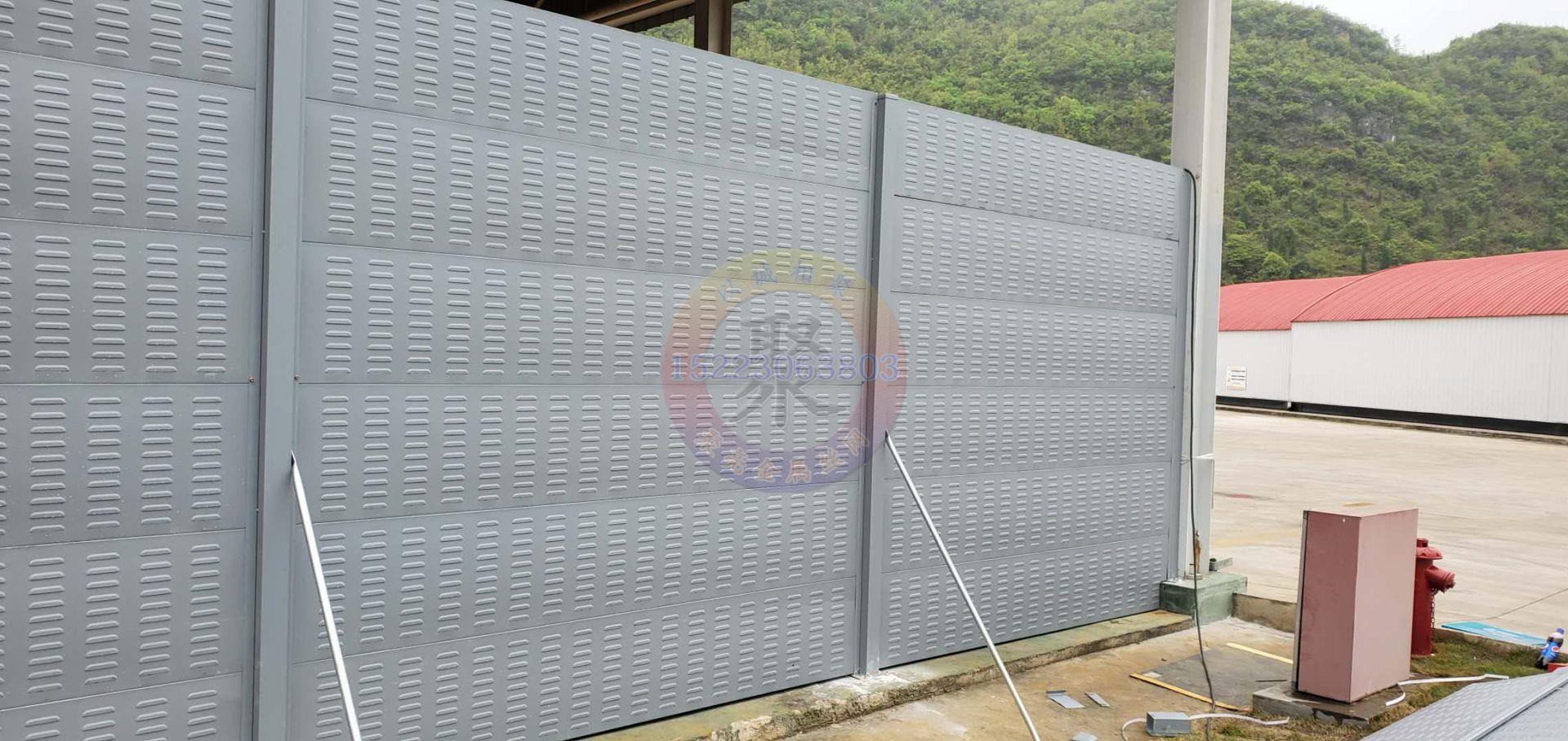 新型圍擋 百葉圍擋 市政圍擋 工地圍擋 - 副本